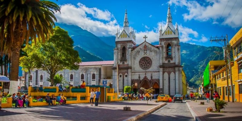 Igreja no Equador